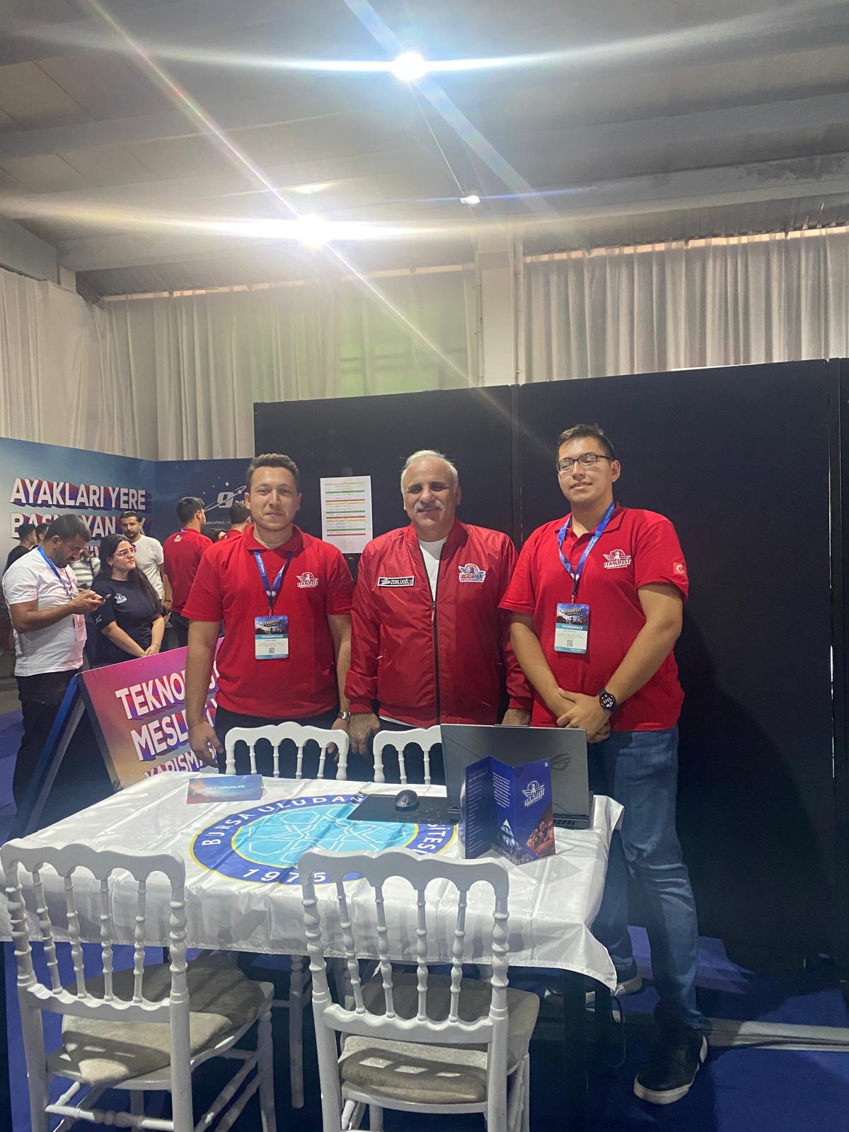 Şalt Timsahları  Takımı TEKNOFEST’te Katıldı